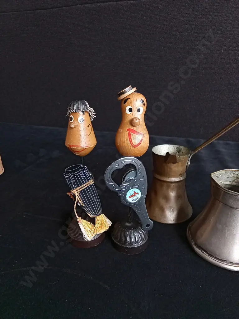 VINTAGE TURKISH COFFEE POTS AND 2 MAGNETIC BOTTLE OPENERS Image 1++