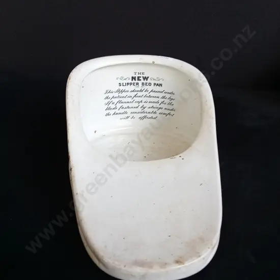 VINTAGE BED PAN