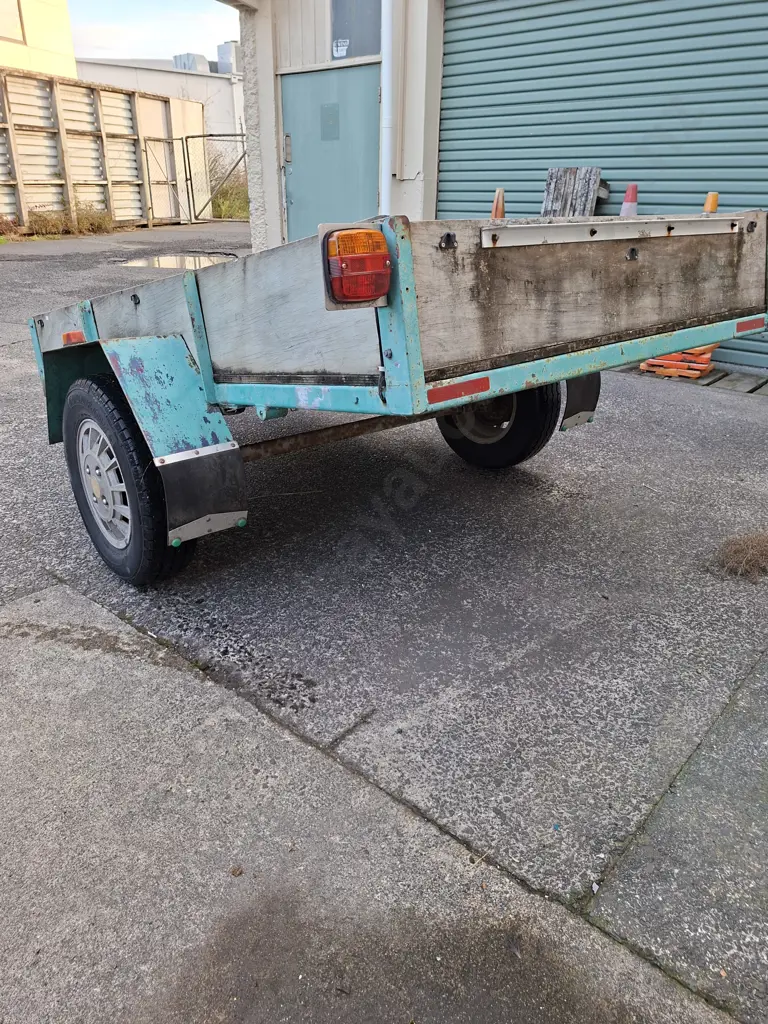 SINGLE AXLE DOMESTIC TRAILER REGISTRATION W626R TO 10/7/2026 WOF TO 2/8/26 ON GOODRIDE RADIAL 13 INCH LIGHT TRUCK TYRES Image 1++