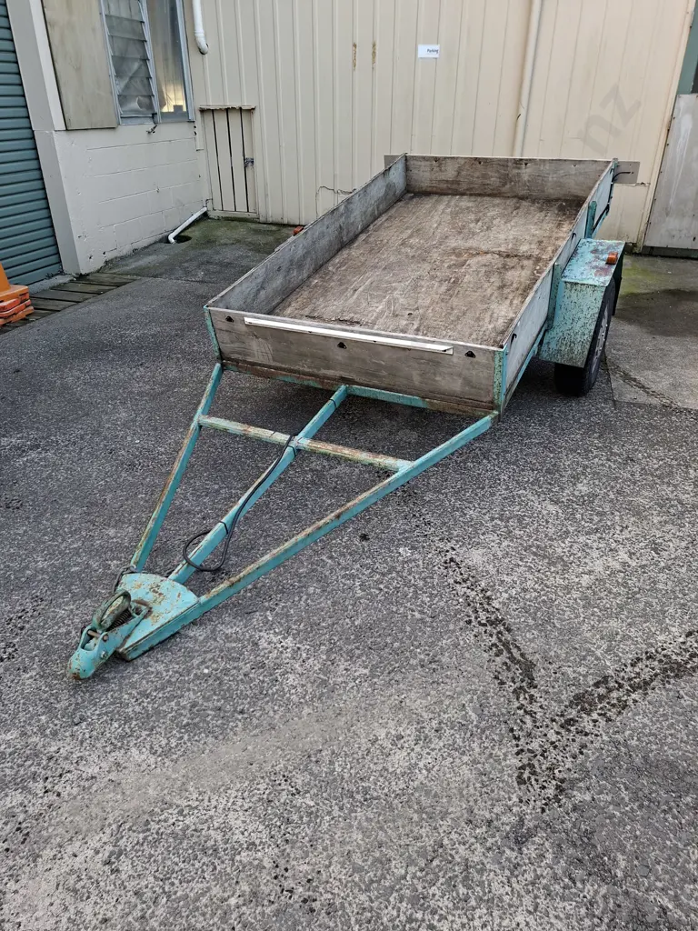 SINGLE AXLE DOMESTIC TRAILER REGISTRATION W626R TO 10/7/2026 WOF TO 2/8/26 ON GOODRIDE RADIAL 13 INCH LIGHT TRUCK TYRES Image 1++