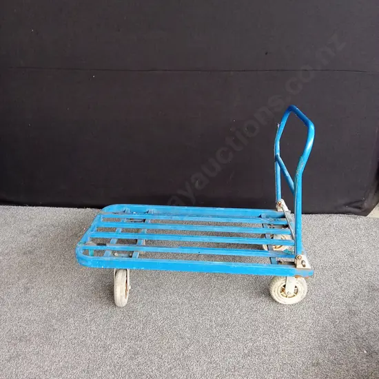 BLUE TROLLEY