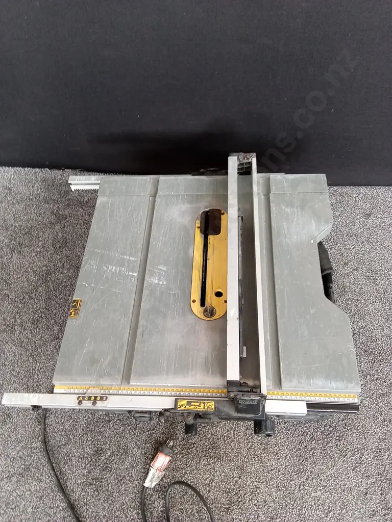 DEWALT DWE7491 TABLE SAW 254MM Image 1++