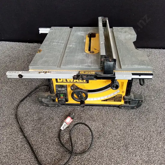 DEWALT DWE7491 TABLE SAW 254MM