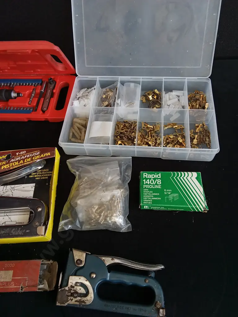 HAND TOOLS AND FASTENING MATERIALS Image 1++