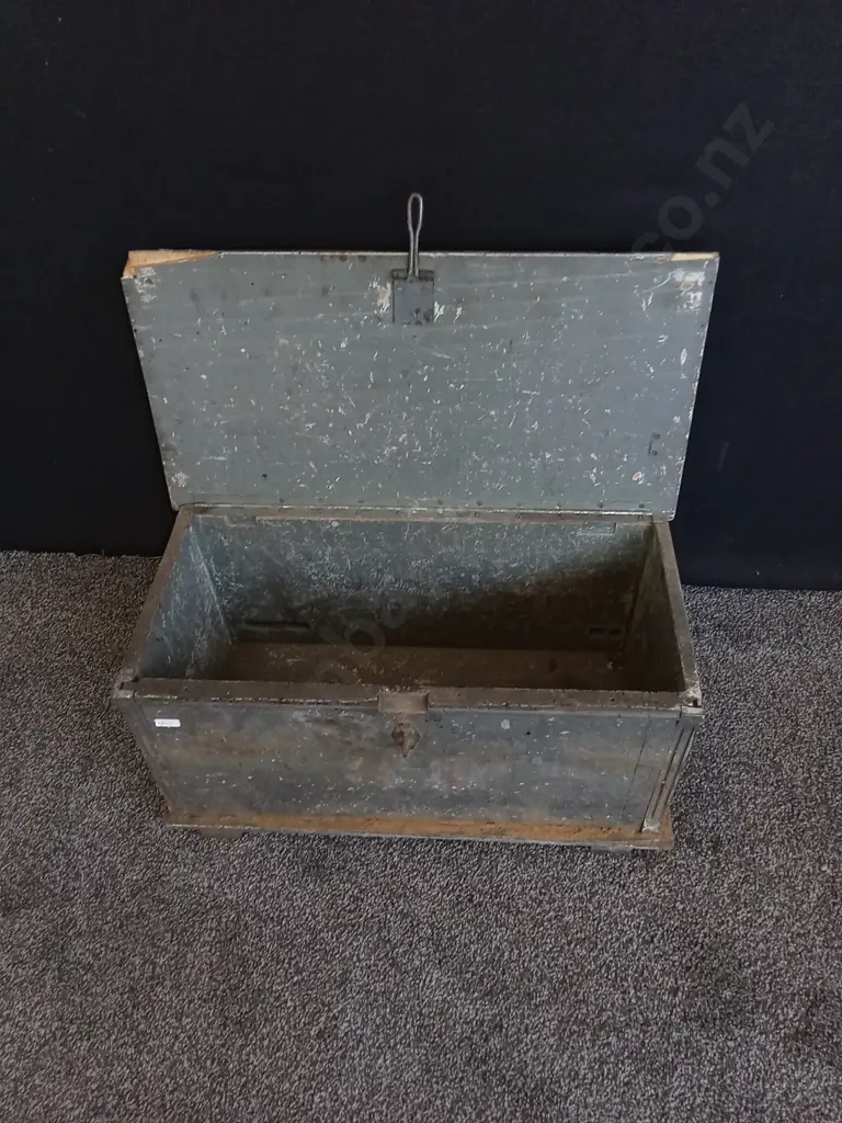 WOODEN TOOL CHEST H 30CM X 60CM W X D 27CM Image 1++