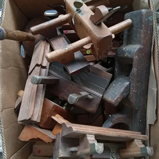 BOX OF ANTIQUE WOODEN HAND PLANES