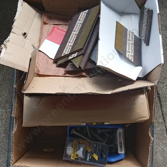 BOX OF BRAND NEW CONSTRUCTION FASTENINGS