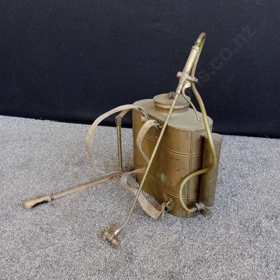 VINTAGE BRASS BACKPACK SPRAYER