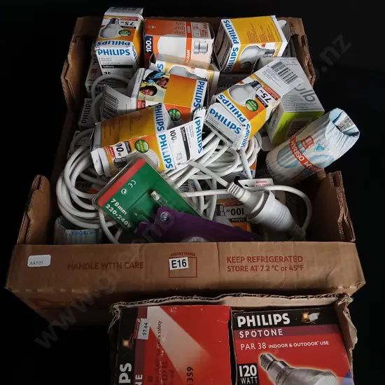 BULK OF BRAND NEW LIGHTBULBS