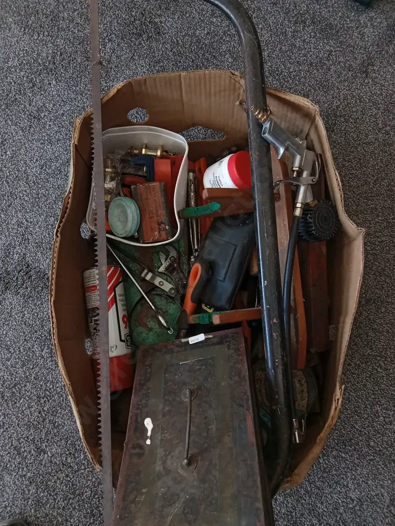 BOX MIX OF TOOLS Image 1++