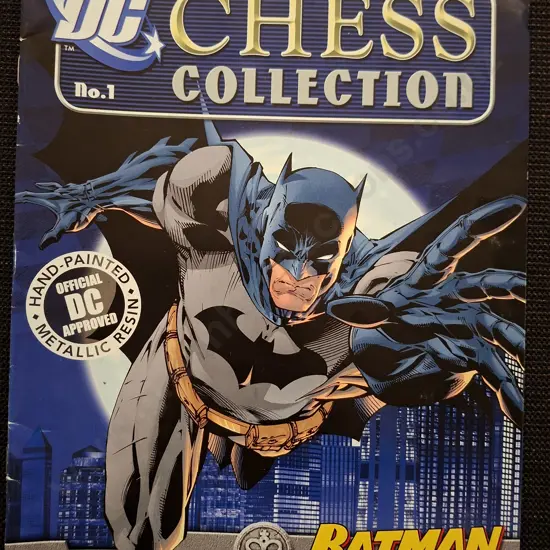 FULL EAGLEMOSS CHESS SET 32 PIECES IN BOXES, WITH  BOARD PLUS CORRESPONDING BOOKLETS FOR EACH PIECE