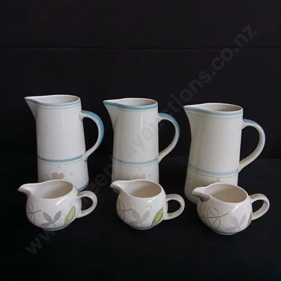 6 PIECES CREAMERS AND JUGS