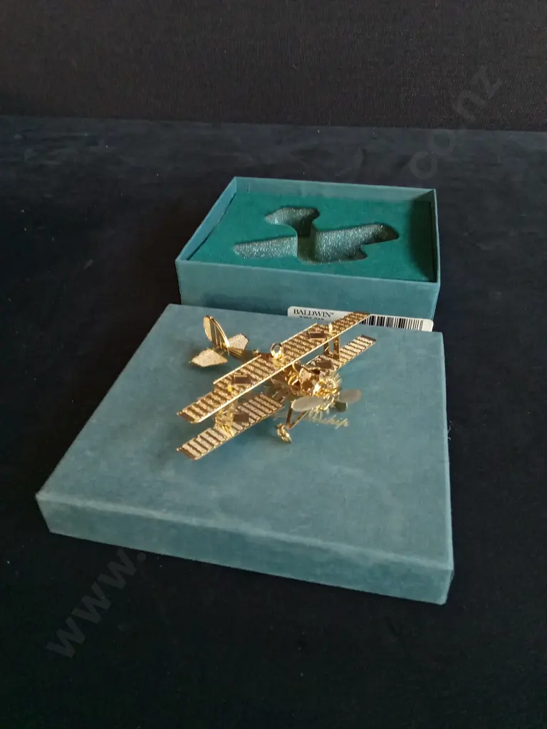 BALDWIN GOLD BIPLANE MODEL Image 1++