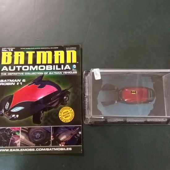 EAGLEMOSS BATMAN AUTOMOBILIA BATMOBILE DIECAST FROM BATMAN AND ROBIN VOL. 2 #5. PLUS CORRESPONDING MAGAZINE