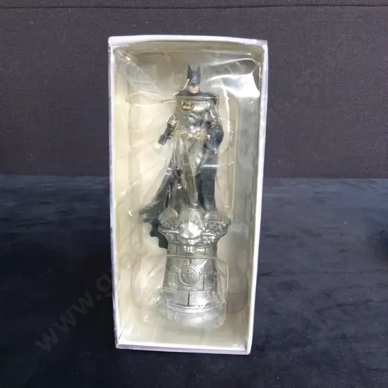 EAGLEMOSS DC CHESS COLLECTION BATMAN PIECE PLUS CORRESPONDING BOOKLET