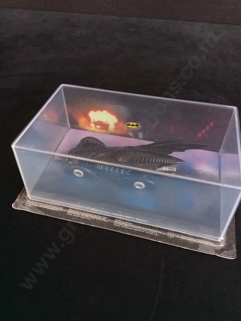 EAGLEMOSS BATMAN FOREVER AUTOMOBILIA BATMOBILE DIECAST MODEL 1:43 PACKAGED Image 1++