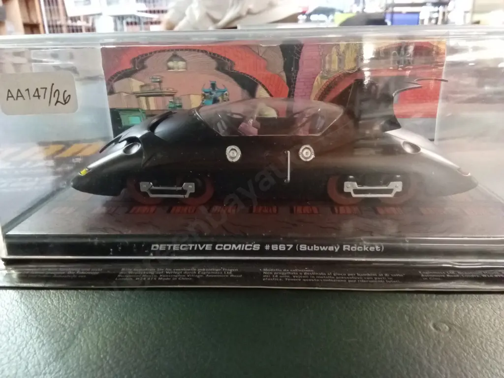 EAGLEMOSS BATMAN AUTOMOBILIA SUBWAY ROCKET #667 DIECAST MODEL 1:43 PACKAGED PLUS CORRESPONDING MAGAZINE Image 1++