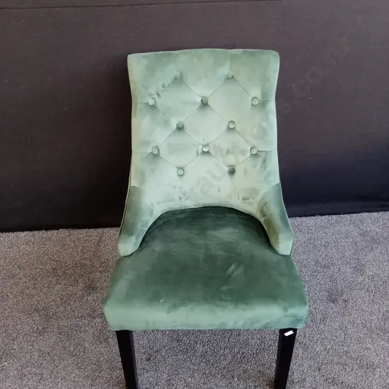GREEN DINING CHAIR