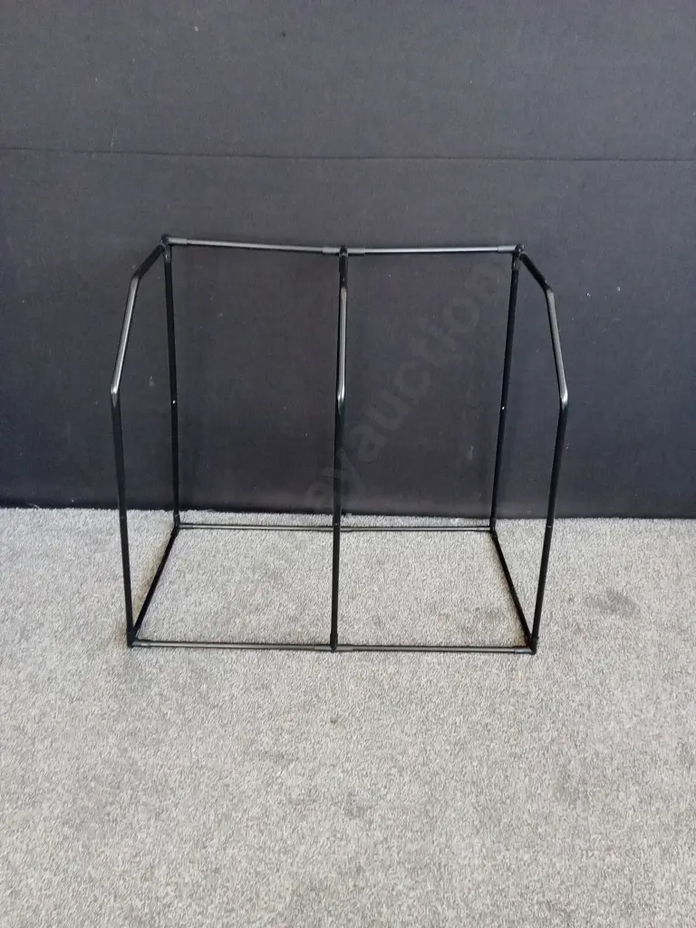 VEGTRUG WALL HUGGER Image 1++