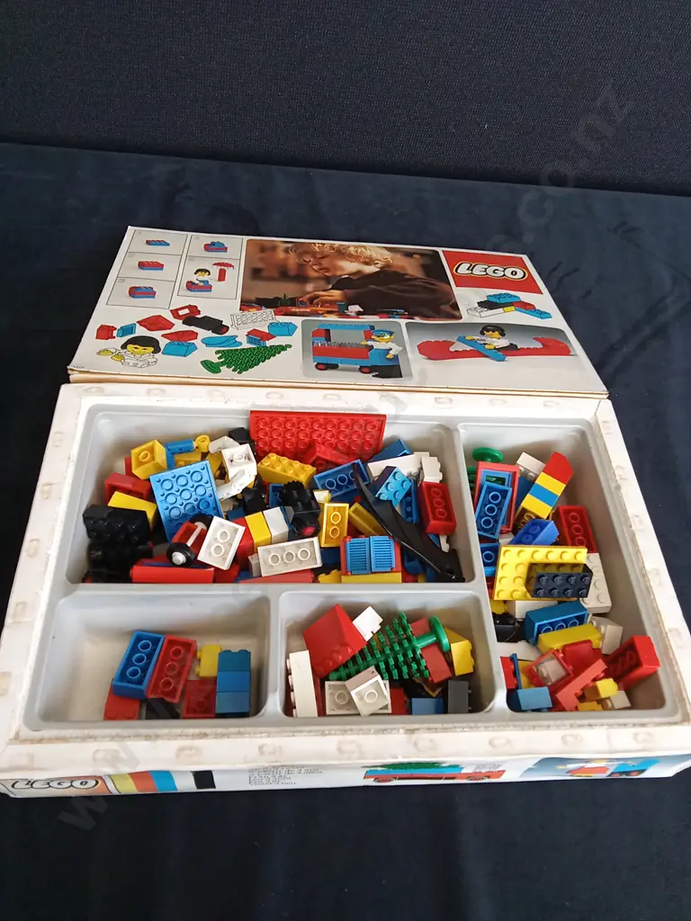 LEGO UNIVERSAL BUILDING SET 20 FROM 1976 Image 1++