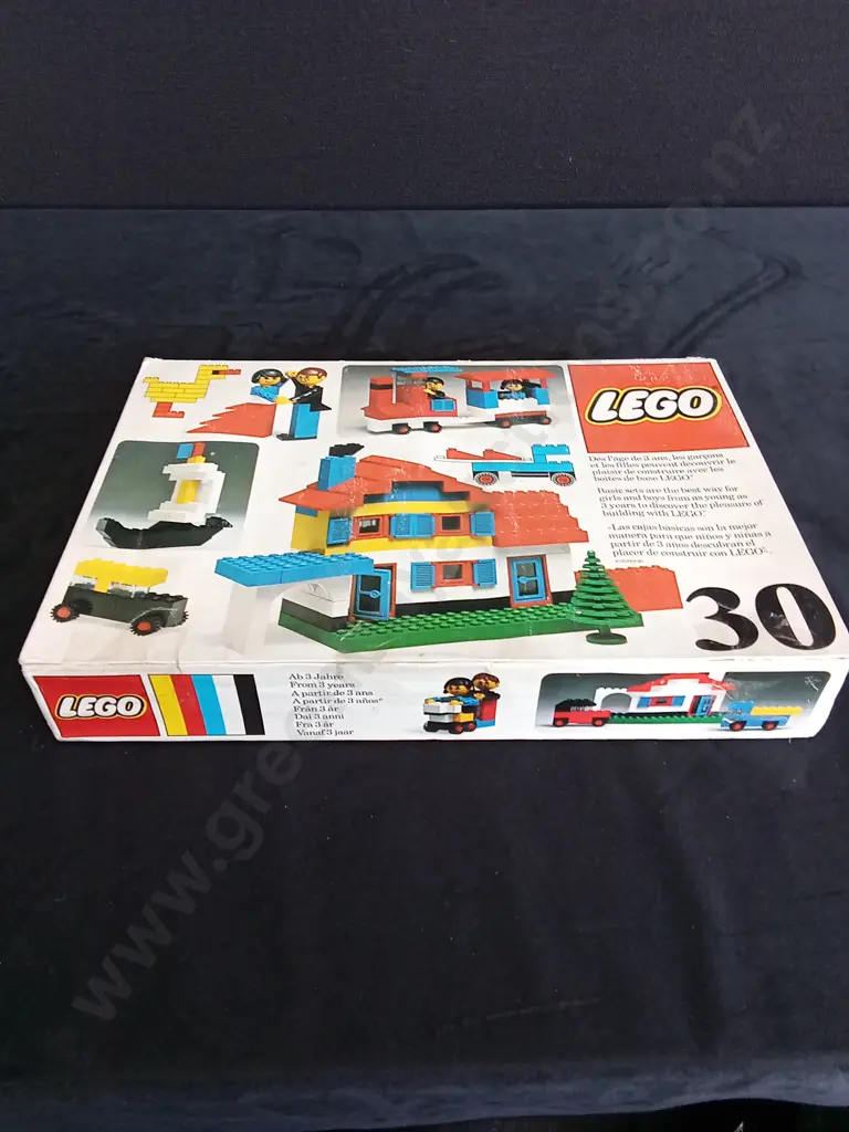 LEGO UNIVERSAL BUILDING SET 30 FROM 1976 Image 1++