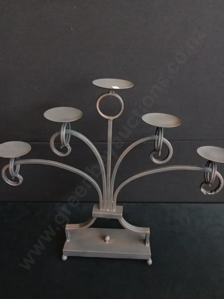 LARGE CAST IRON CANDLE HOLDER Image 1++