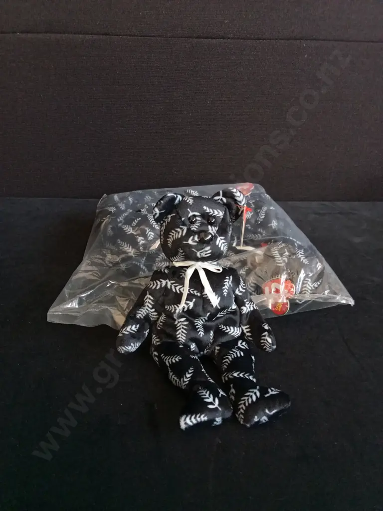 BRAND NEW BAG OF 6 TY BEANIE BABIES "SILVER" Image 1++