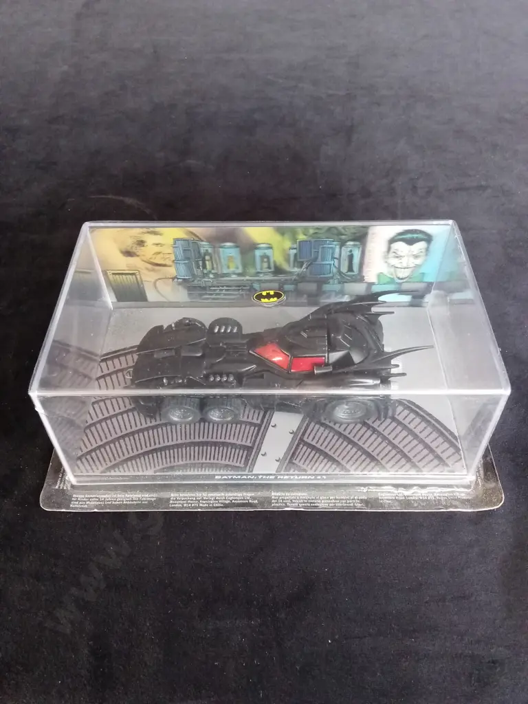 EAGLEMOSS BATMAN THE RETURN #1 1:43 PACKAGED Image 1++