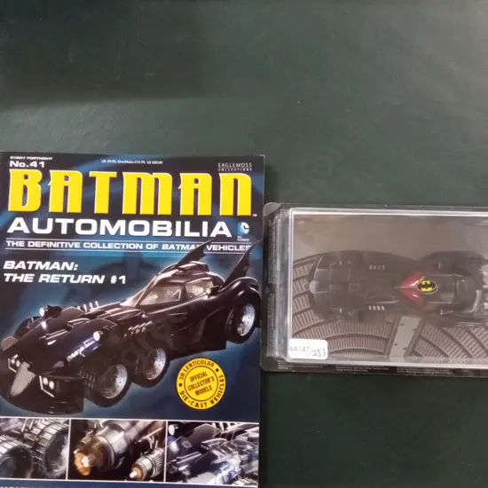 EAGLEMOSS BATMAN THE RETURN #1 1:43 PACKAGED PLUS CORRESPONDING MAGAZINE