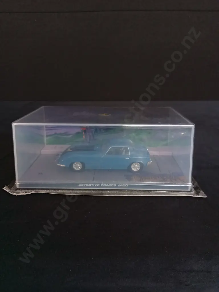 EAGLEMOSS BATMAN #400 DETECTIVE COMICS 1:43 PACKAGED Image 1++