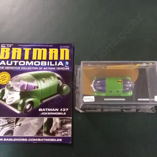 EAGLEMOSS BATMAN #37 JOKERMOBILE 1:43 PACKAGED PLUS CORRESPONDING MAGAZINE