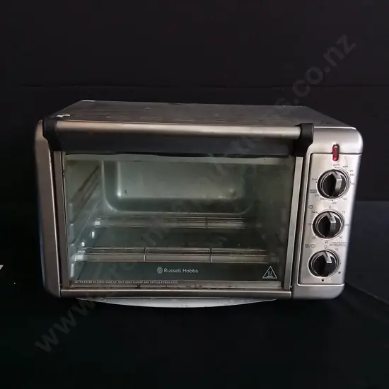 RUSSELL HOBBS AIR FRY CRISP N BAKE TOASTER OVEN