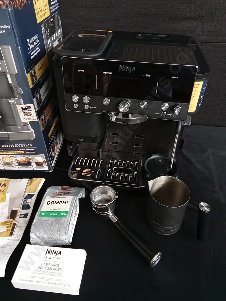 NINJA LUXE CAFE 3 IN 1 COFFEE MACHINE Image 1++