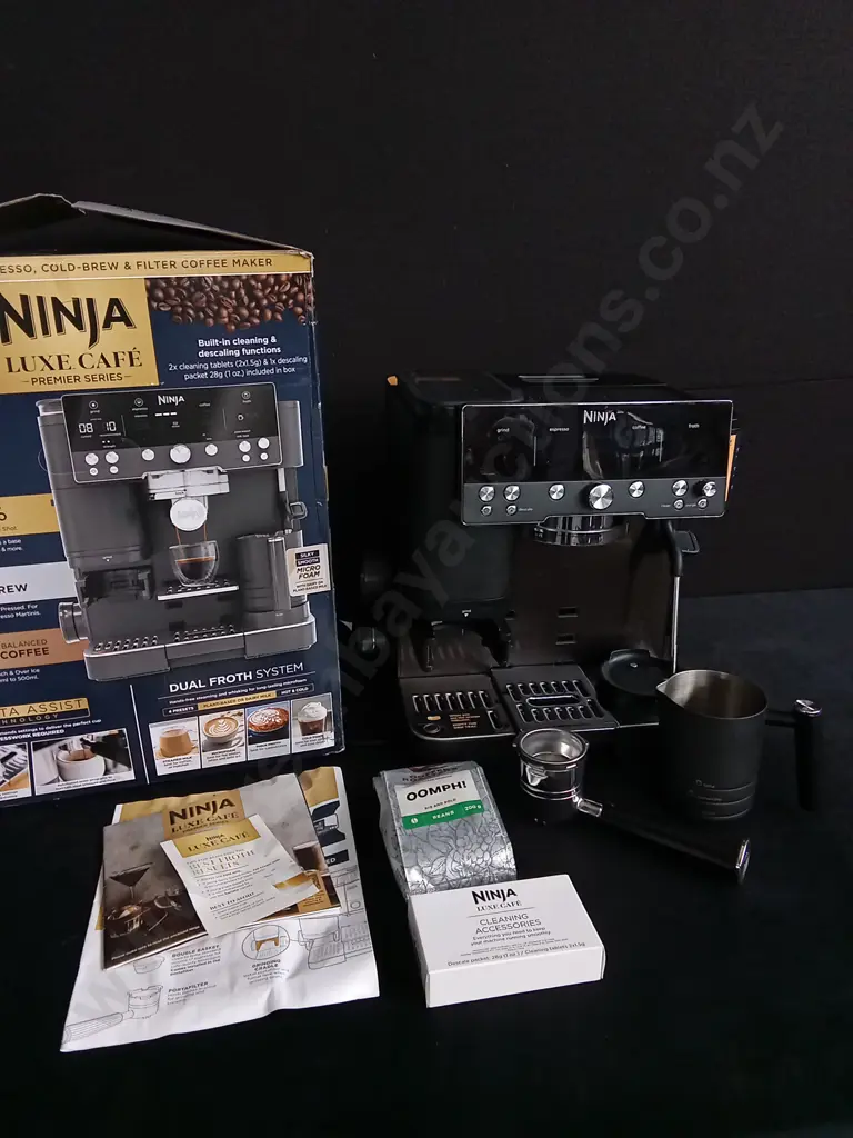 NINJA LUXE CAFE 3 IN 1 COFFEE MACHINE Image 1++