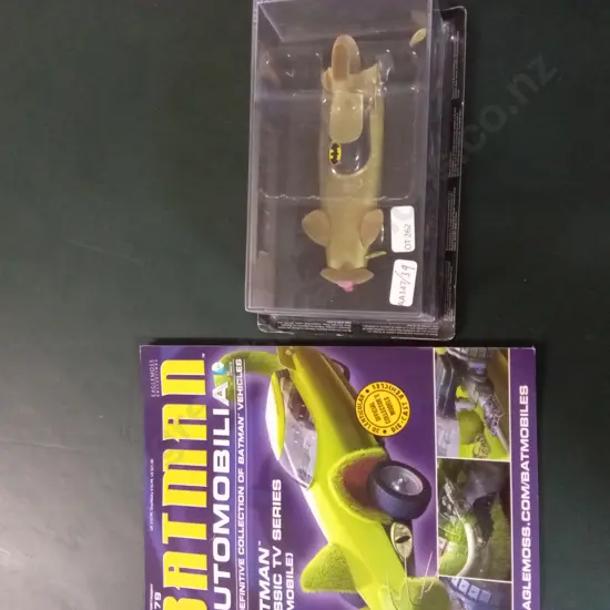 EAGLEMOSS BATMAN AUTOMOBILIA CATMOBILE 1:43 PACKAGED PLUS CORRESPONDING MAGAZINE