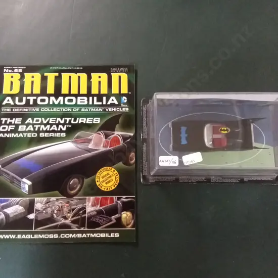 EAGLEMOSS BATMAN BATMOBILE THE ADVENTURES OF BATMAN ANIMATED SERIES 1:43 PACKAGED PLUS CORRESPONDING MAGAZINE