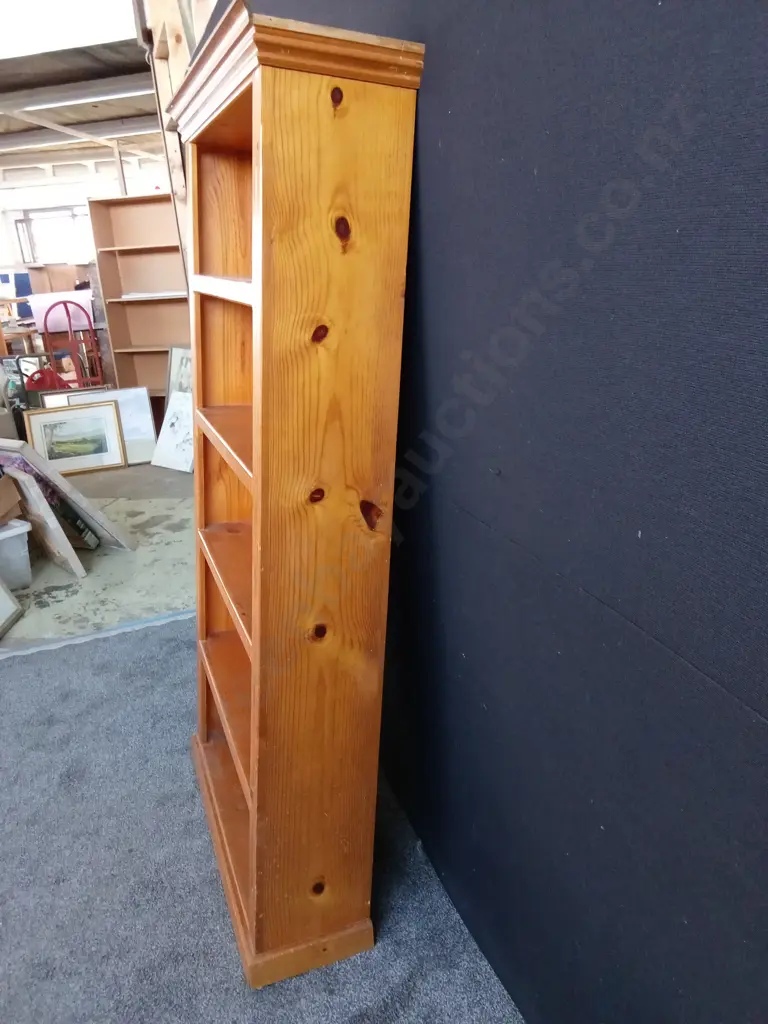 WOODEN BOOKSHELF DAMAGED H 193CM L 92CM D 32CM Image 1++