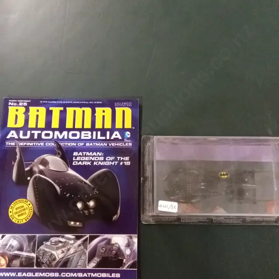 EAGLEMOSS BATMAN AUTOMOBILIA #15 BATMAN LEGENDS OF THE DARK KNIGHT 1:43 PACKAGED PLUS CORRESPONDING MAGAZINE