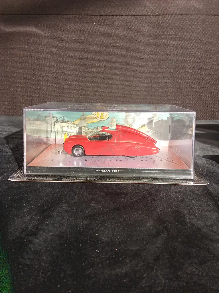 EAGLEMOSS BATMAN AUTOMOBILIA #101 BATMAN 1:43 PACKAGED Image 1++