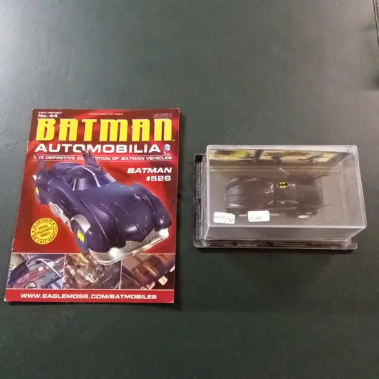 EAGLEMOSS BATMAN AUTOMOBILIA #526 BATMAN BATMOBILE 1:43 PACKAGED PLUS CORRESPONDING MAGAZINE