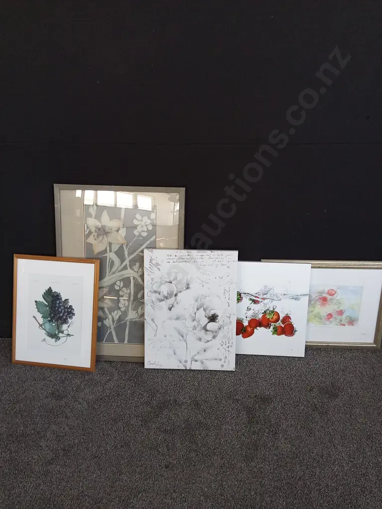 5 PIECES OF ART Image 1++