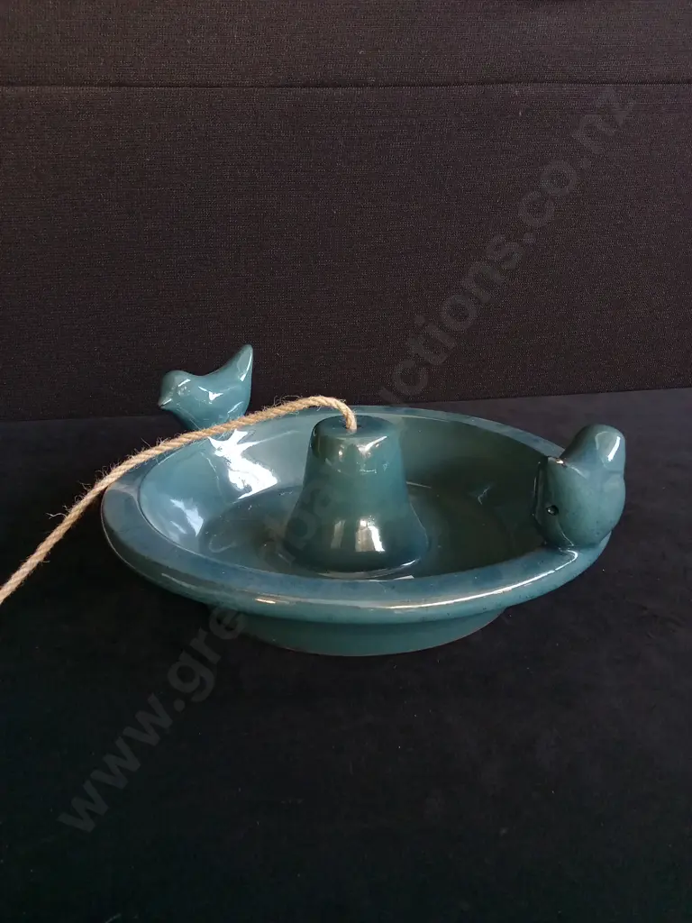 TAKASHO HANGING BIRD FEEDER BRAND NEW Image 1++