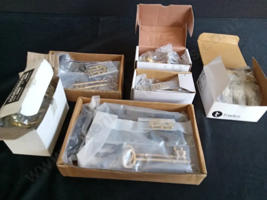 5 BOXES OF NEW TRADCO DOOR ITEMS Image 1++