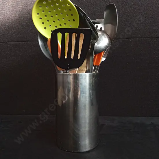 KITCHEN UTENSILS