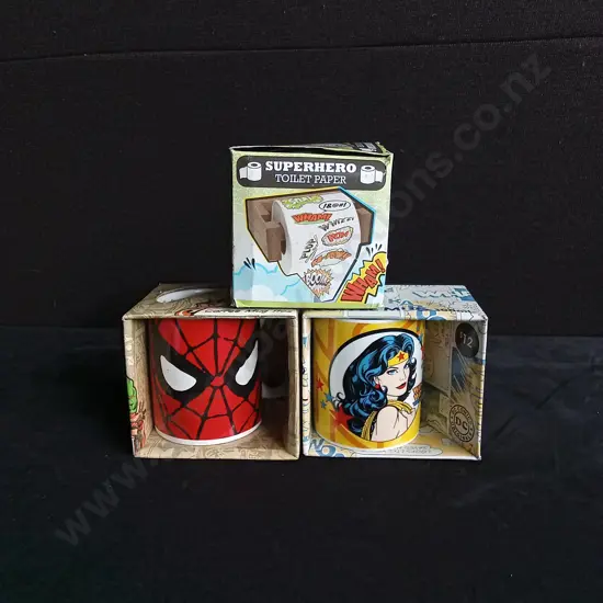 3 PIECES SUPERHERO,MUGS AND TOILET PAPER