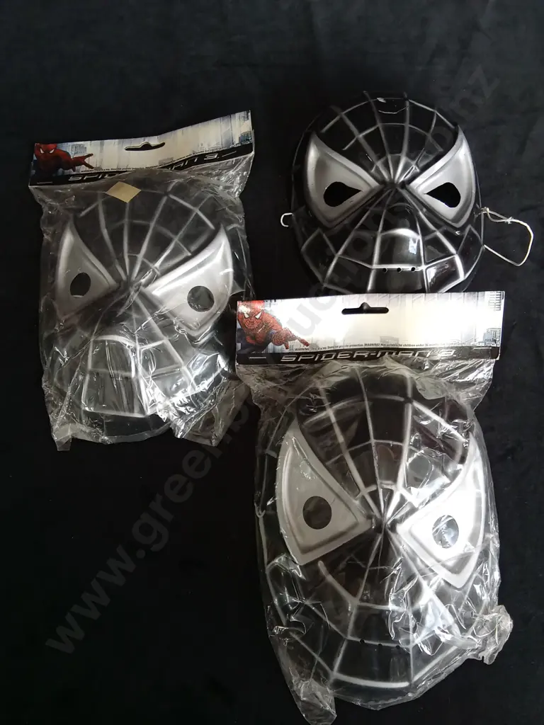 3 VINTAGE SPIDERMAN 3 MASKS 1 UNPACKEGED Image 1++