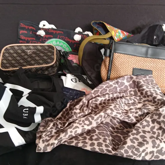 MIX OF BAGS