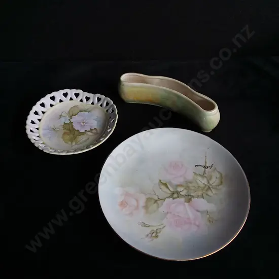 3 PIECES VINTAGE FLOWER DECOR