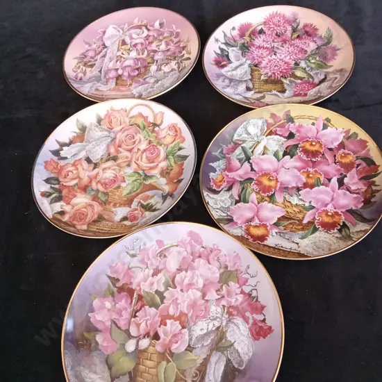 6 KATHERINE AUSTEN FLOWER PLATES