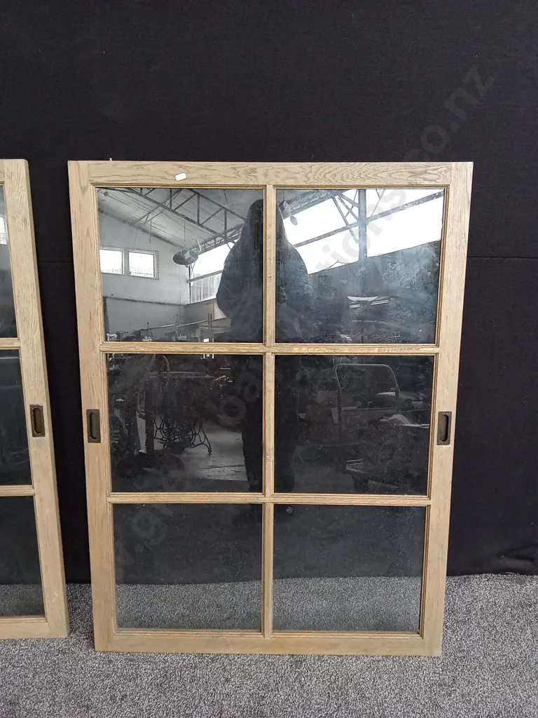 2 SLIDING WINDOWS H 1.34M L 98CM Image 1++